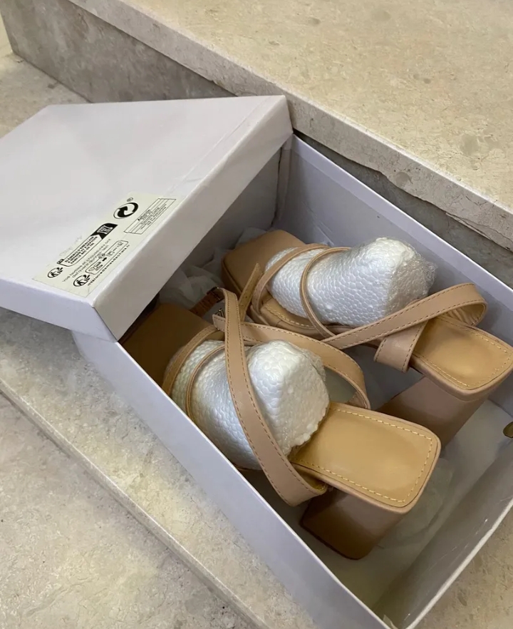 حذاء جديد قياس 38