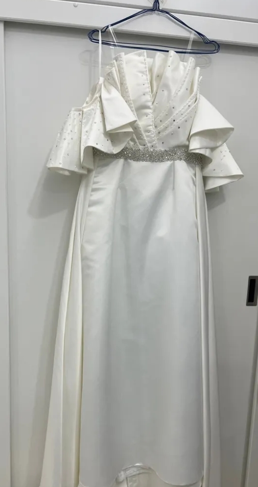 فستان عروس تفصيل