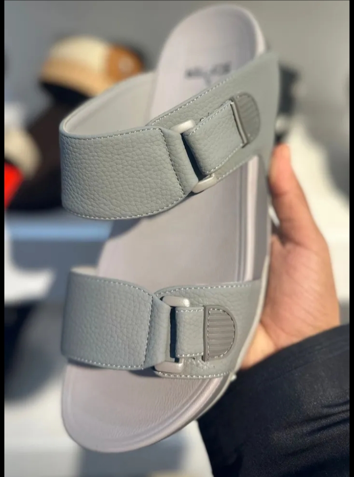 نعال جميله ومريحه