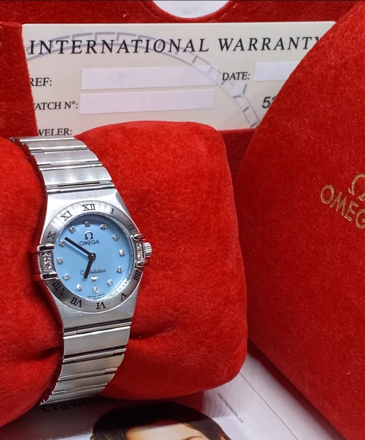 ساعة اوميجا كونسليشن