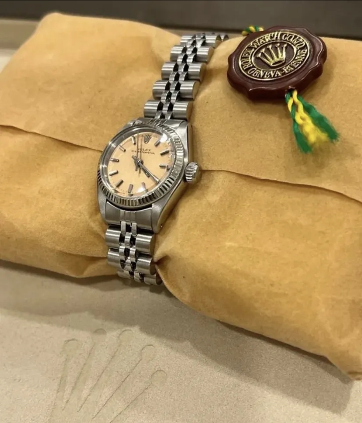 Rolex Oyster Perpetual 6719 Silver