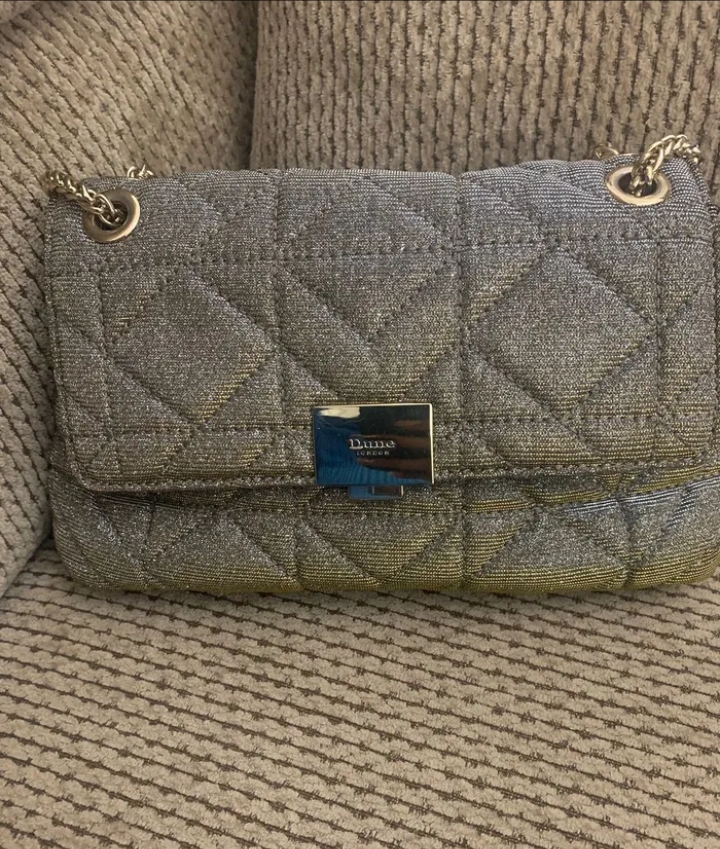 شنط ماركة اصلية للبيع