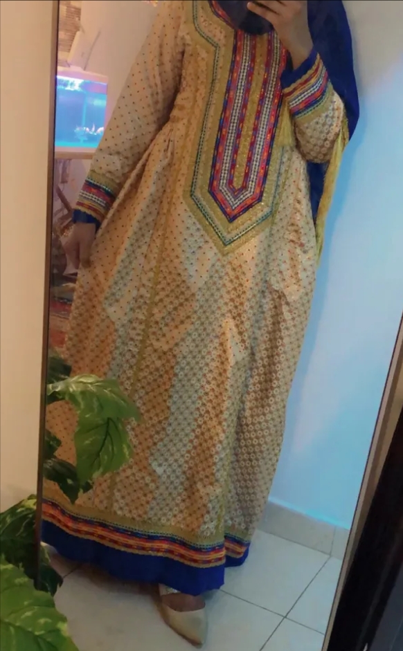ملابس تقليديه للبيع