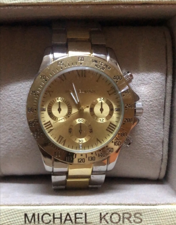 ساعه MICHAEL KORA