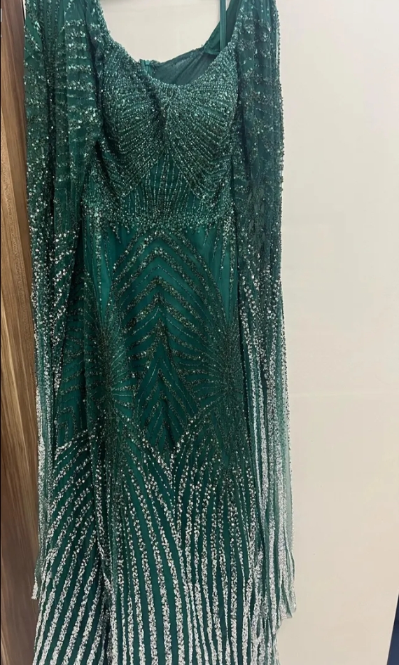 فستان جديد للمناسبات