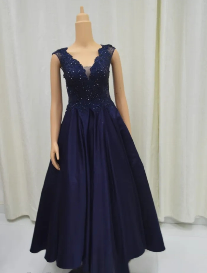 فساتين سهرة جميلة