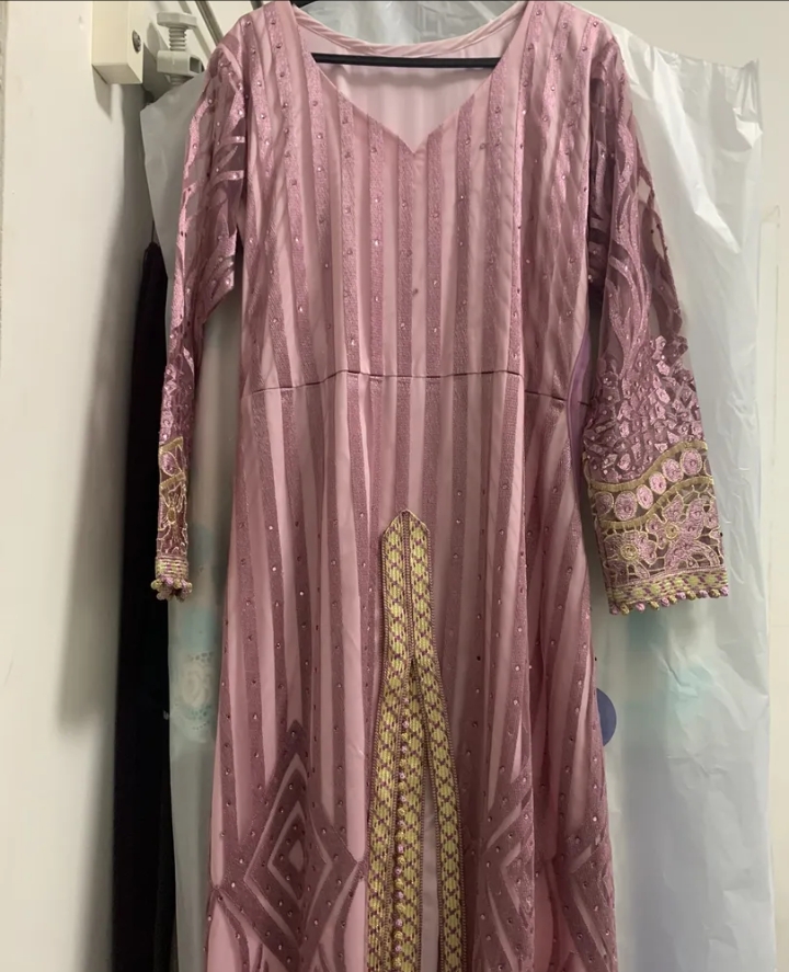 مغربي مع حزام