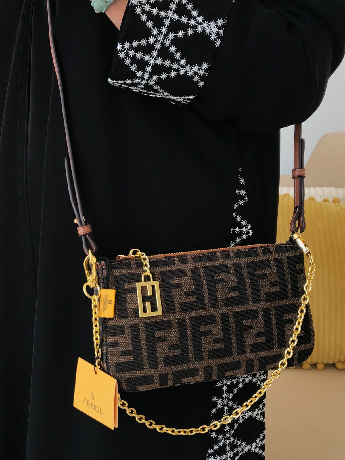 شنط نسائيه وبافضل الاسعار