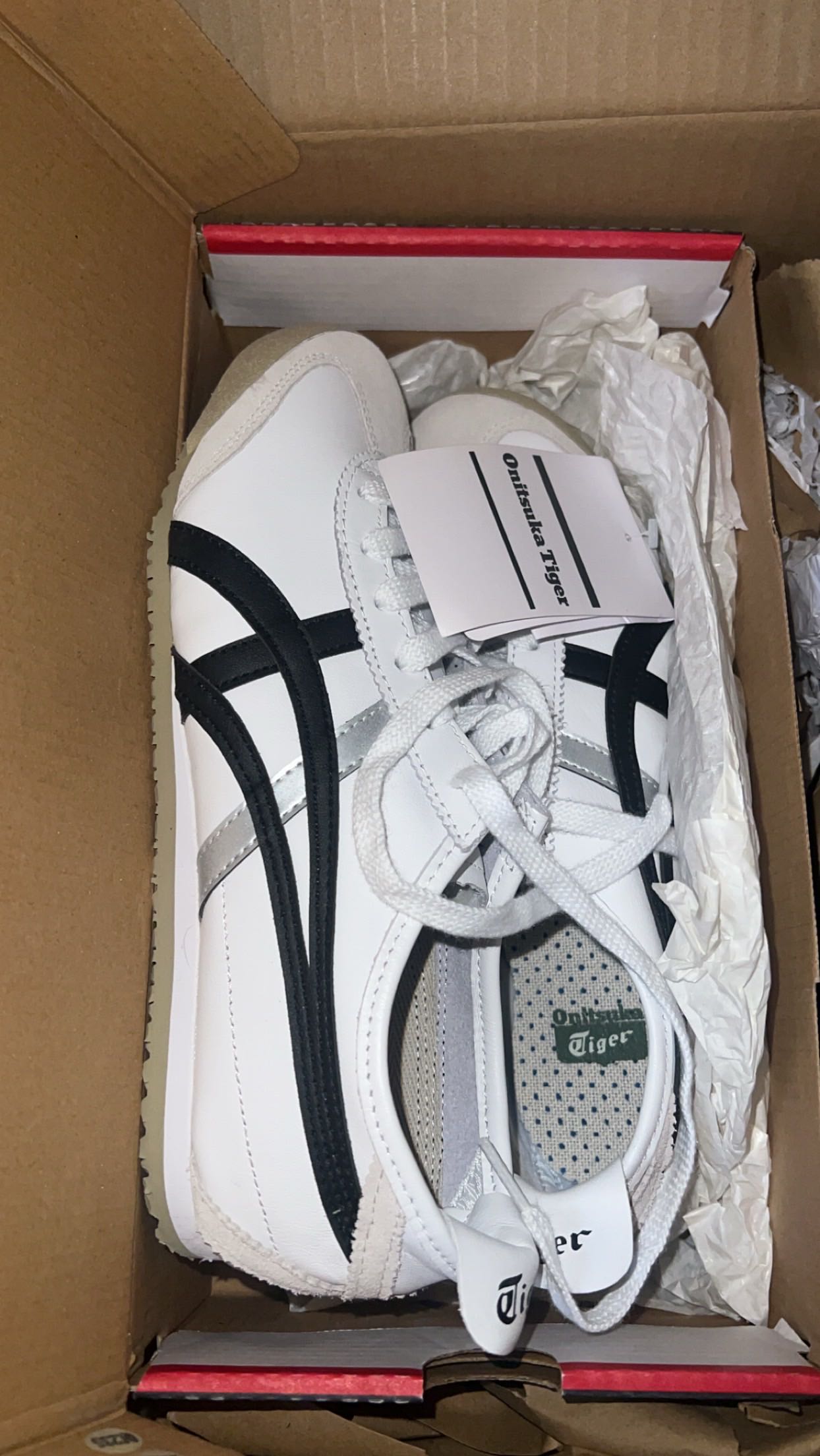 جزمه اونتسوكا تايقر الاصليه