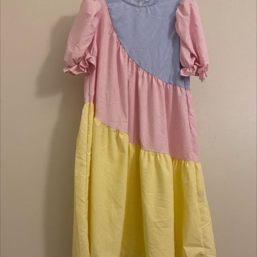 فستان قصيره ما انلبس