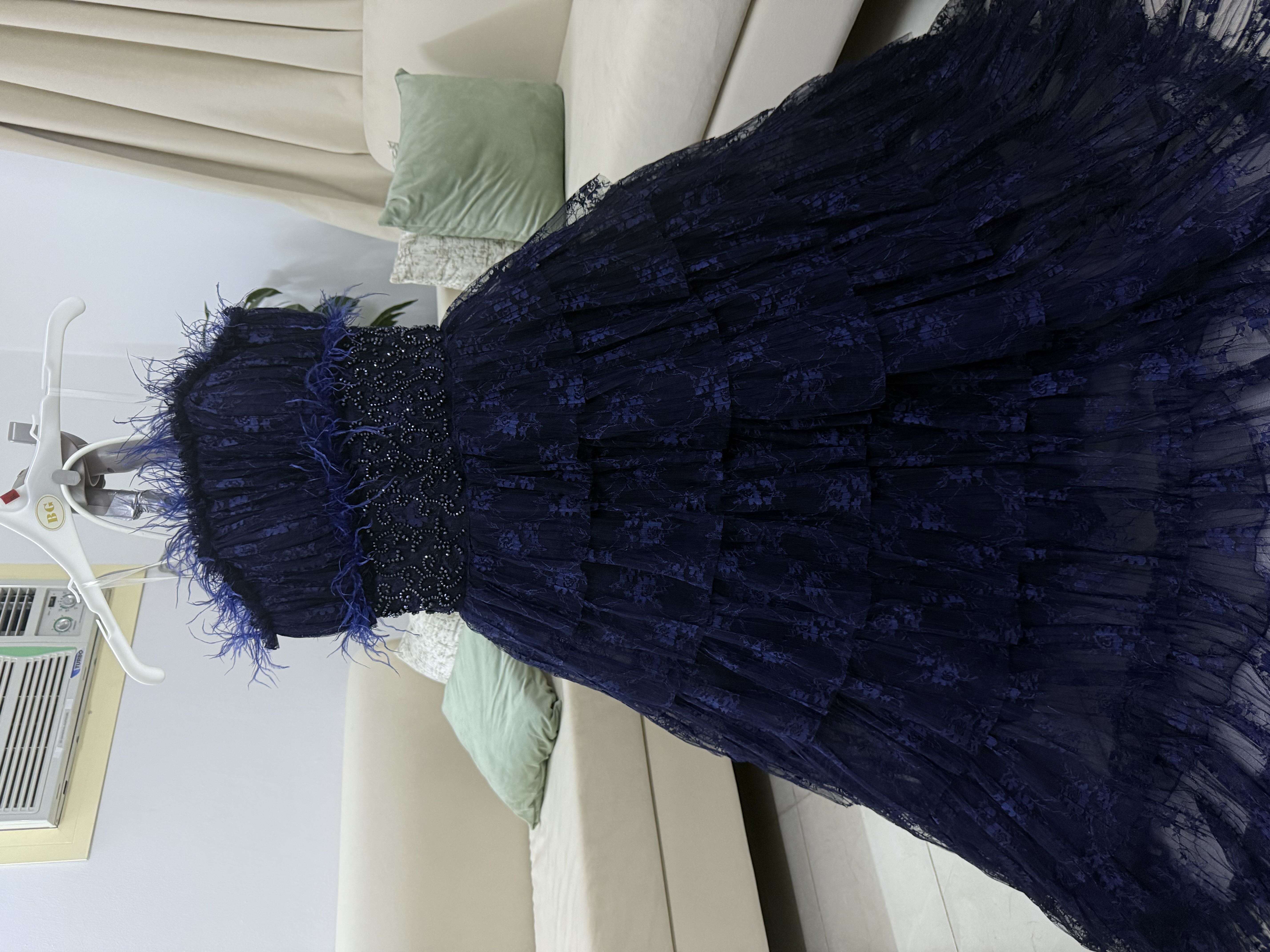 بيع فستان مقاس 8