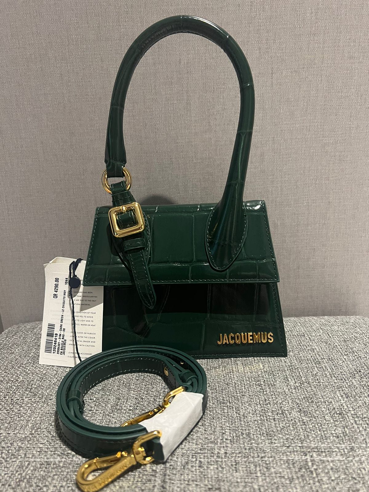 شنطة اصلية جديدة