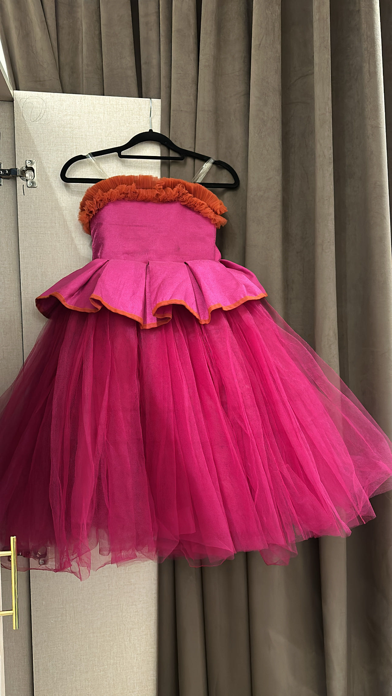 فستان أطفال للبيع