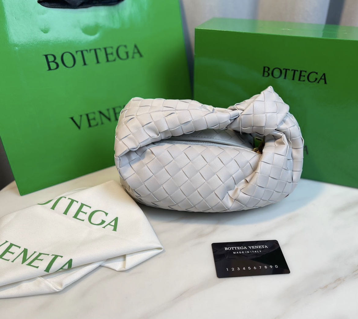 شنطة هاي كواليتي