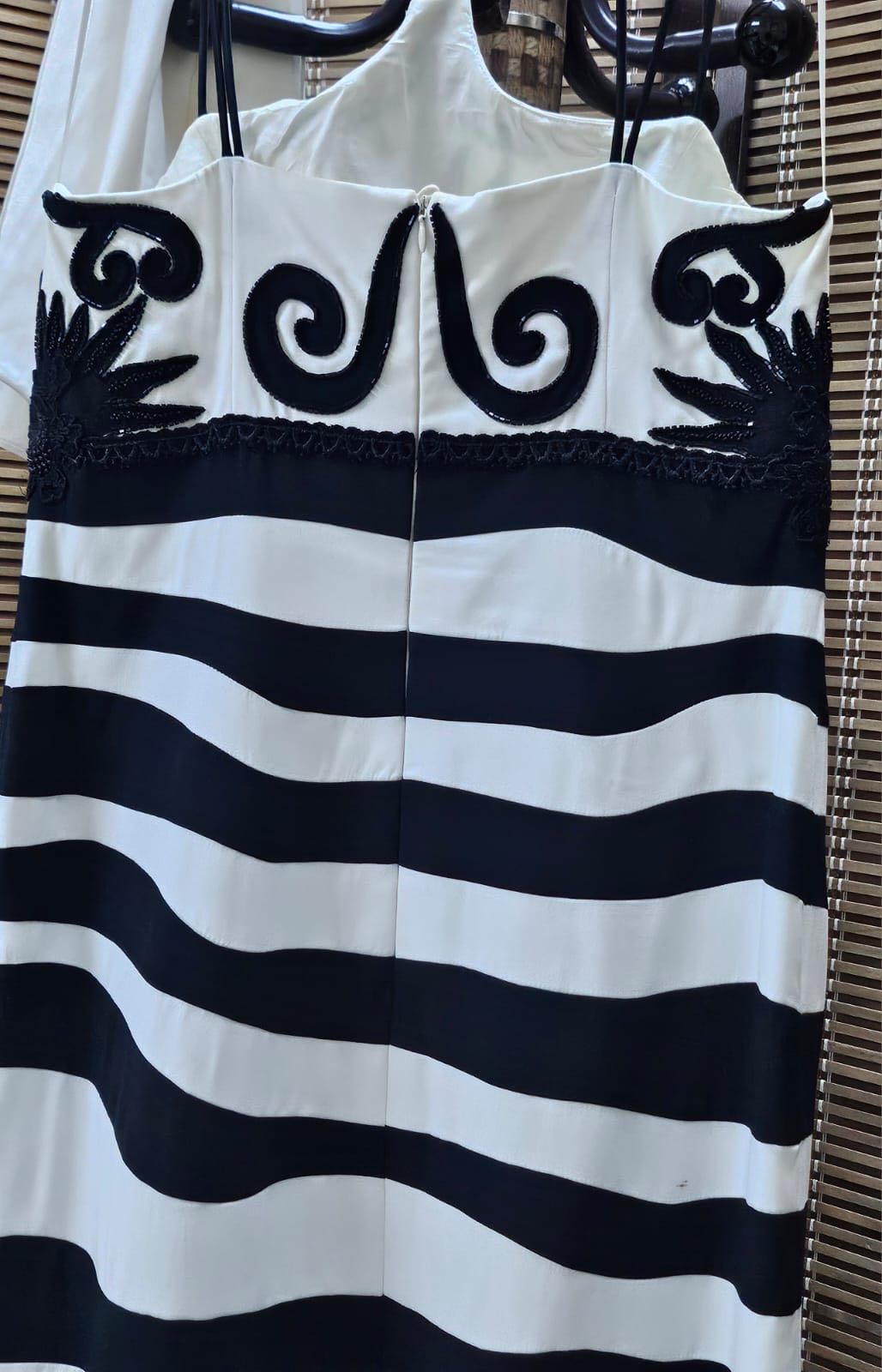 فستان سهرة للبيع