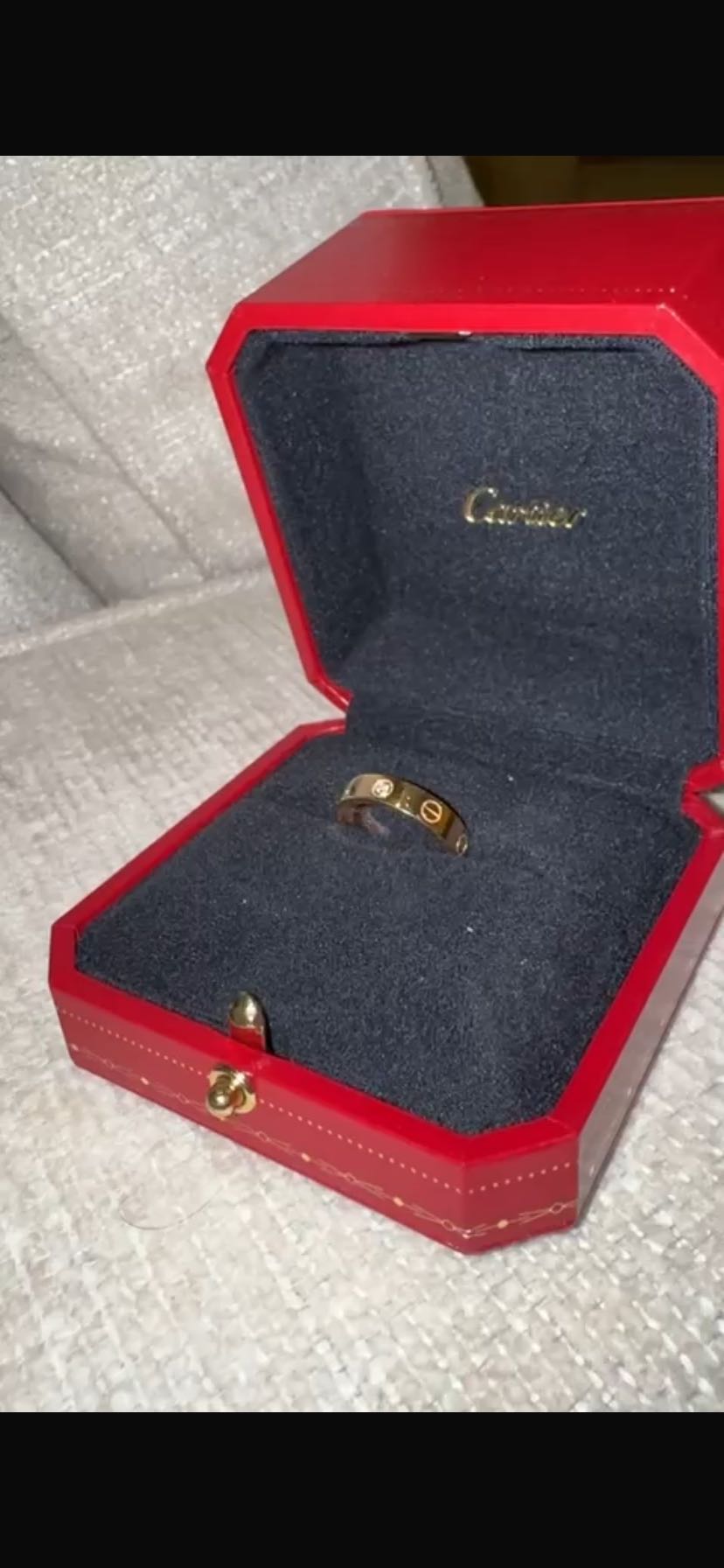 دبلة كارتية 2024 بفص الماس