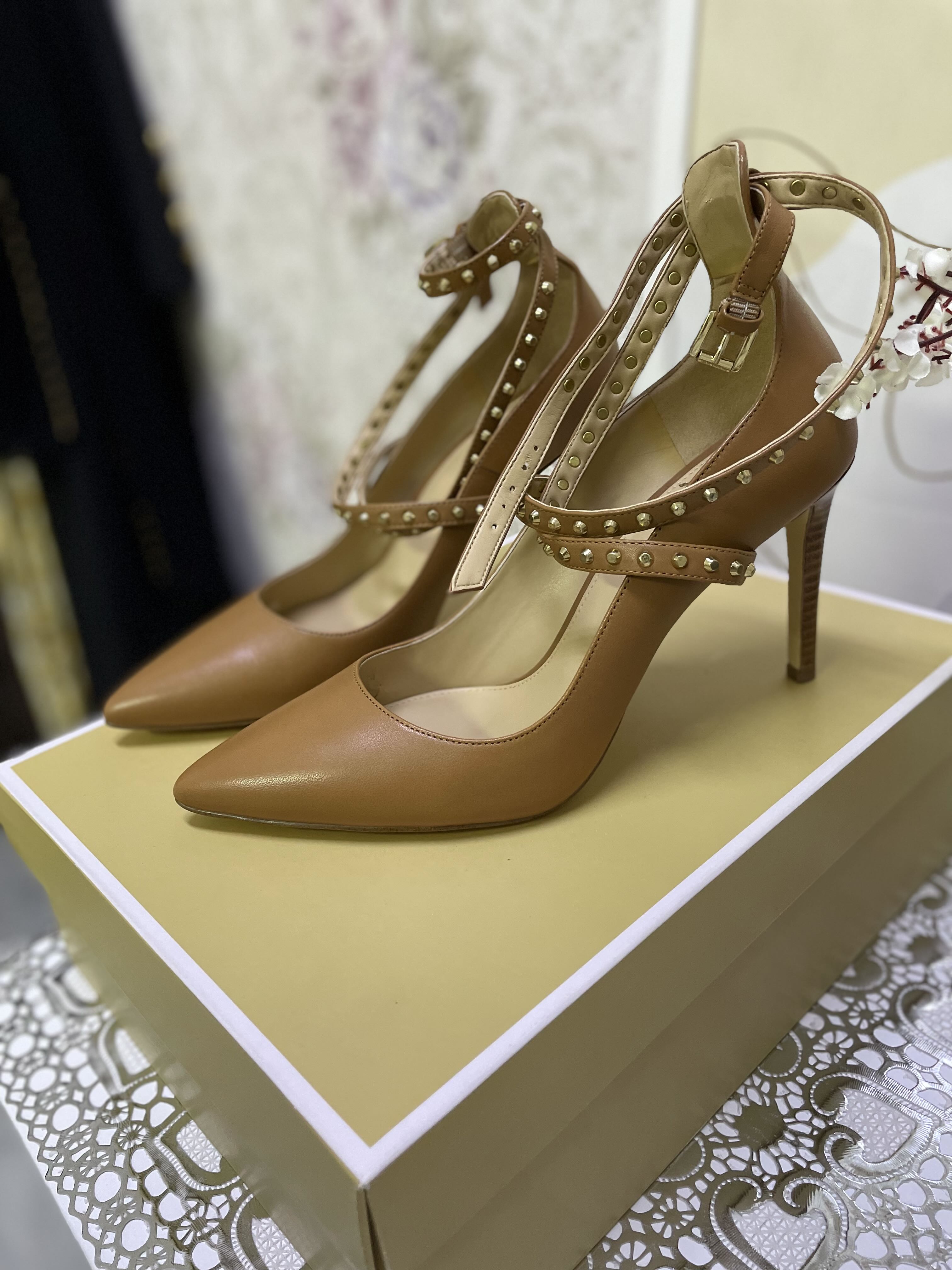 كعب مايكل كورس اصلي