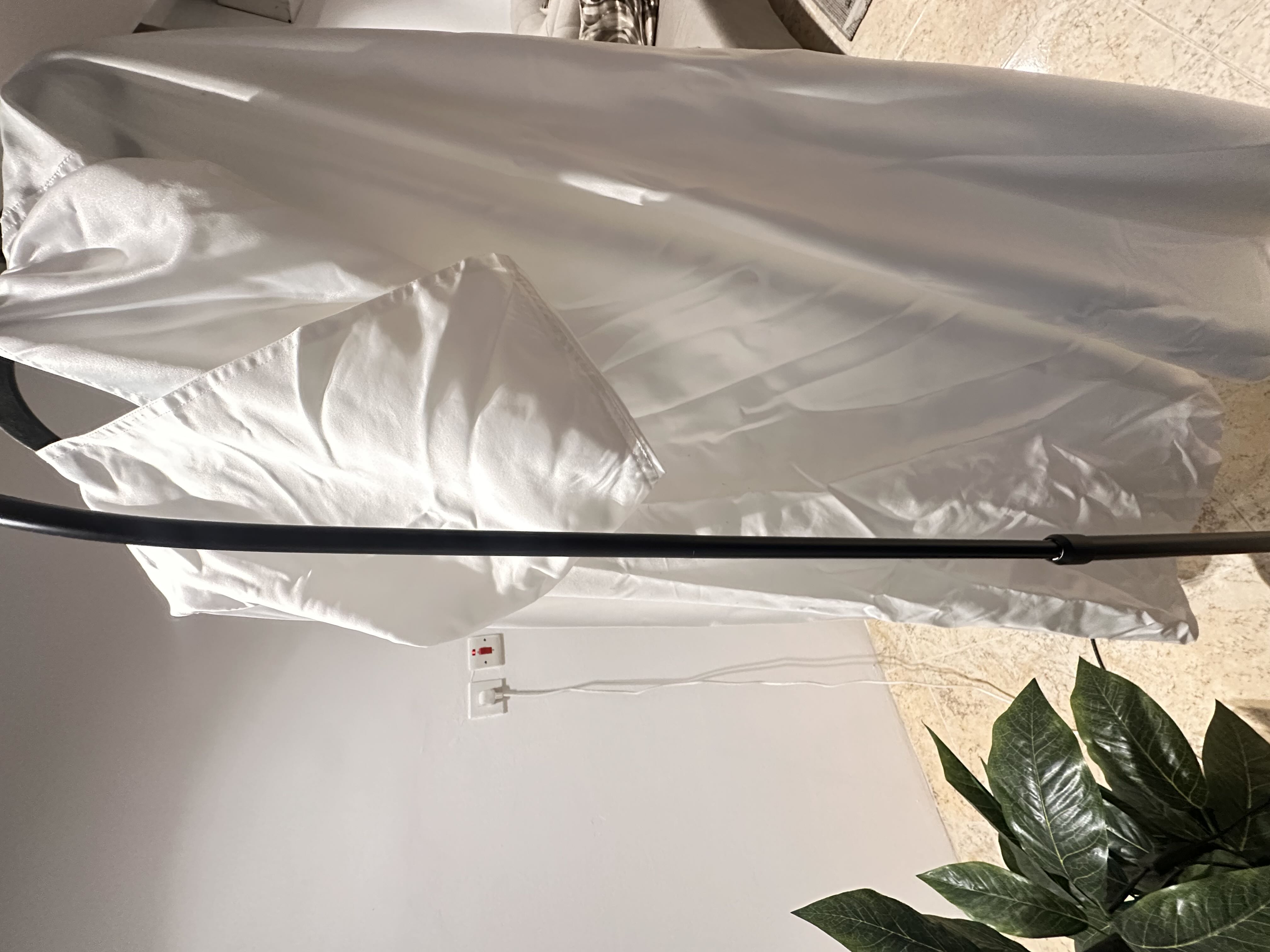 عباية عروس لون ابيض جديده