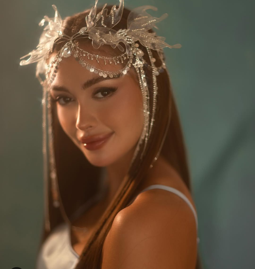 وجهها المعني الحرفي لكلمه تحفه♥