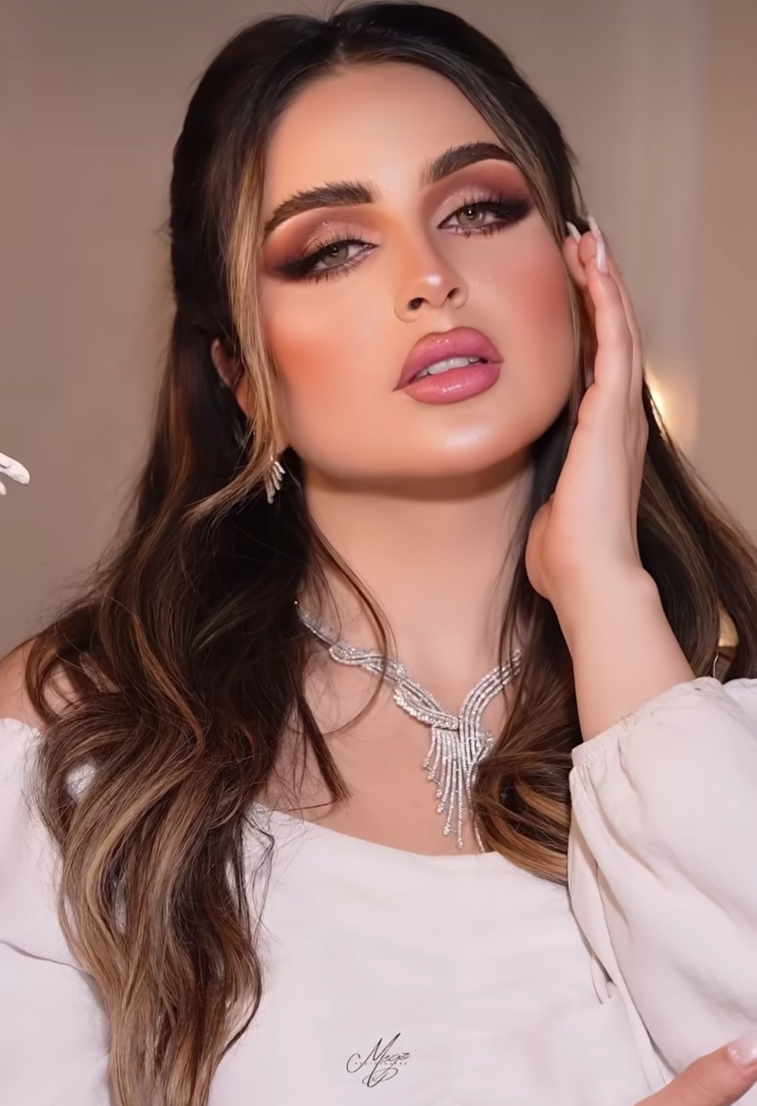 خلي طلّتك تسرّ العيون 🌸