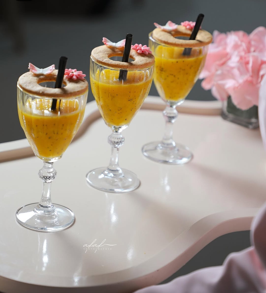 الجلسة عمانية والجو راقي ☕️