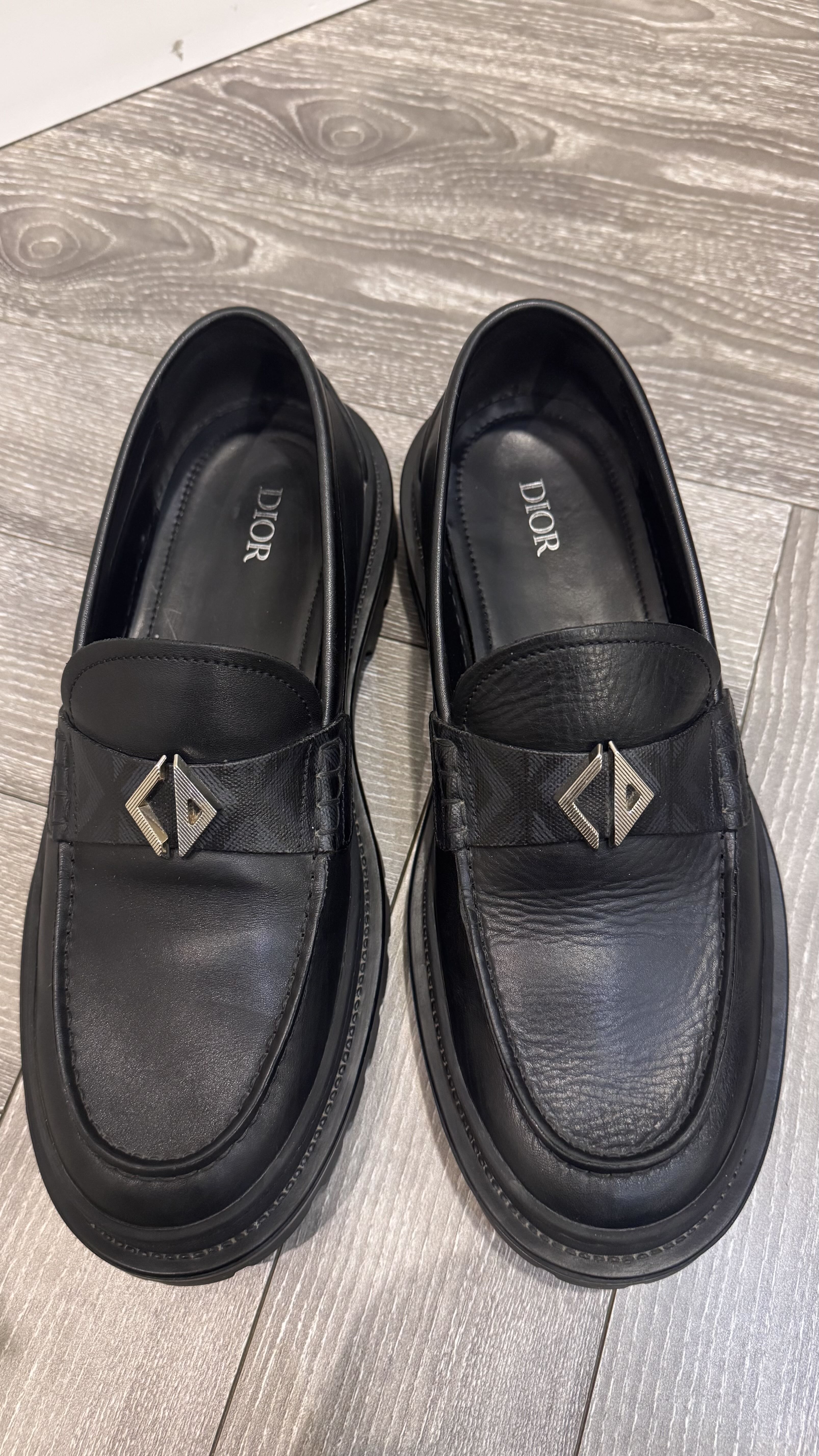 جزمة ديور رسمية رجالي