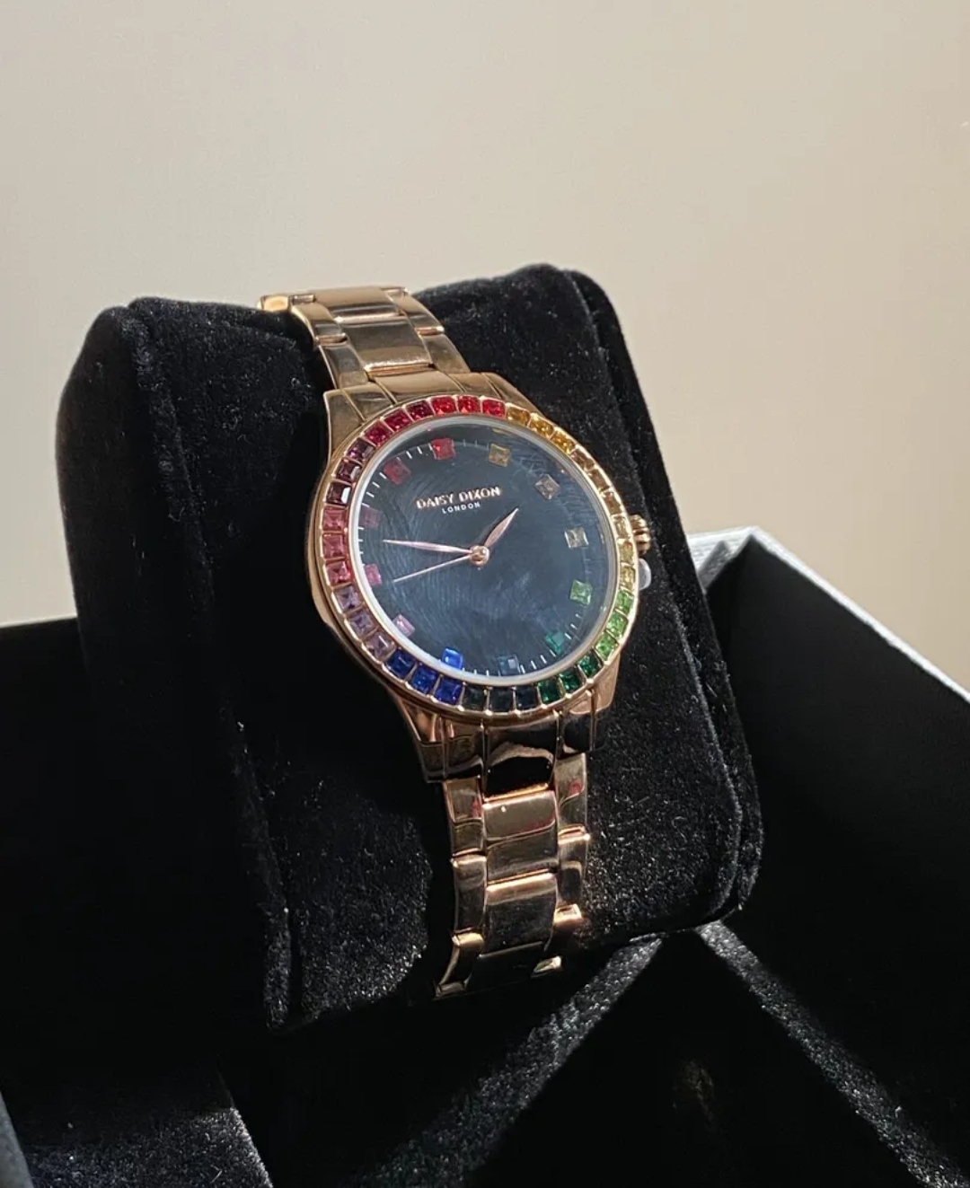 للبيع ساعه دايسي دايكسون لندن