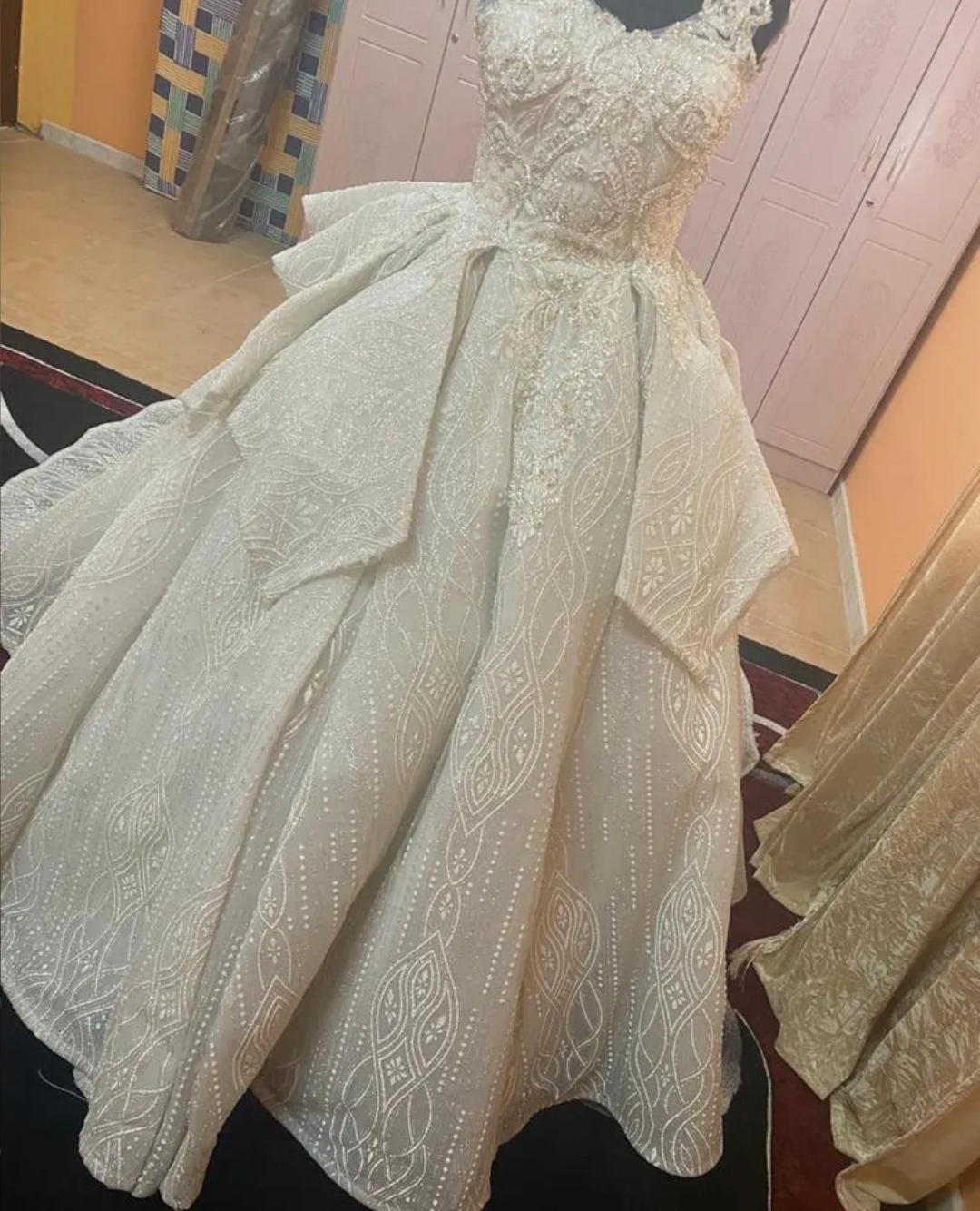 فستان حال بيع