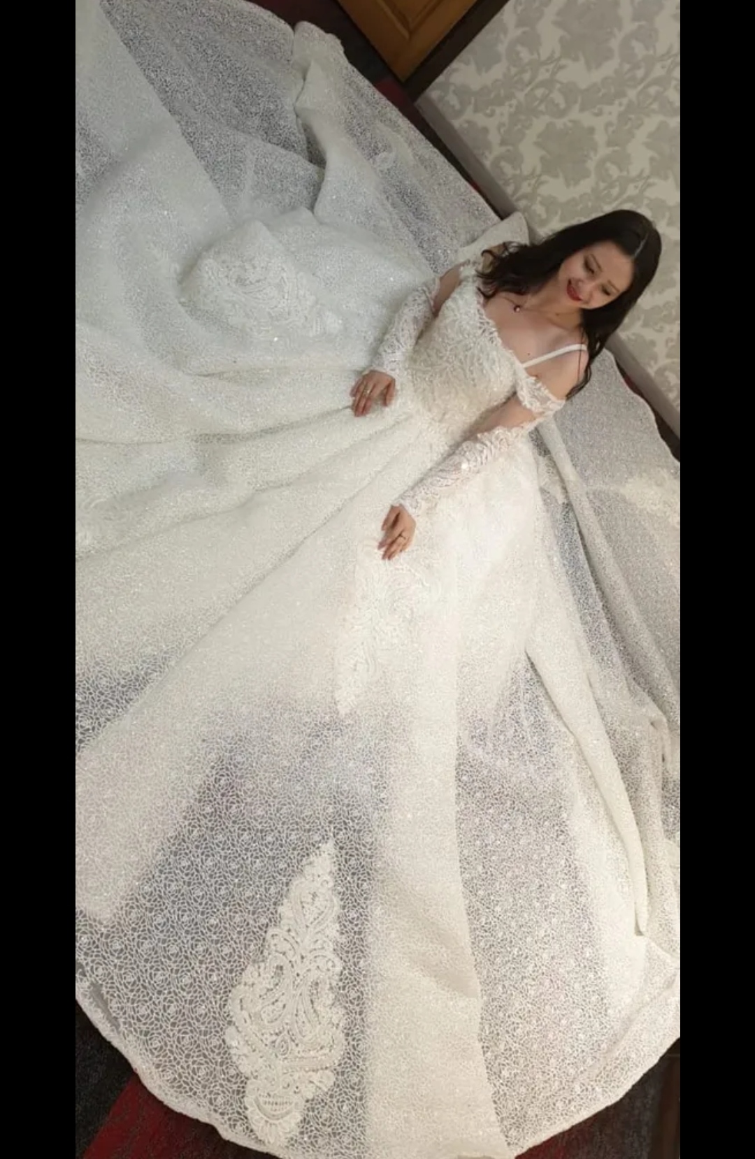 فستان تفصيل راقي للايجار