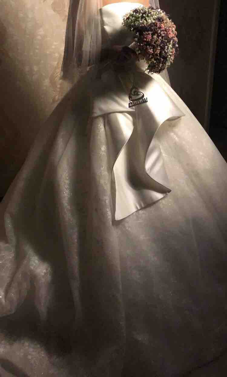 مصممه هويدا