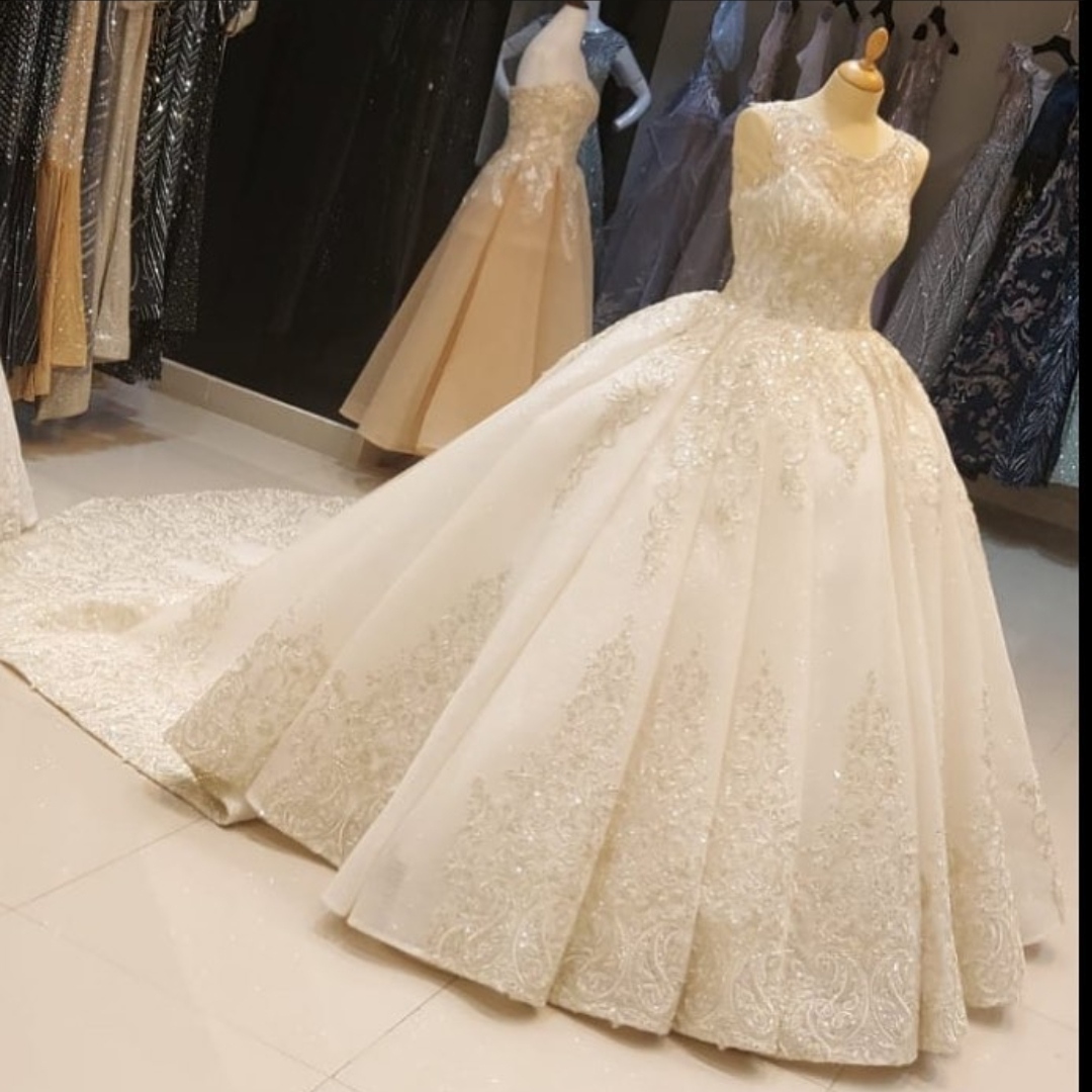 فستان زفاف