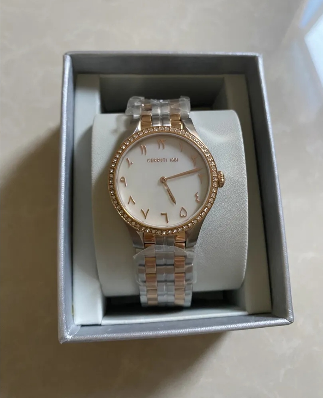 ساعة شيروتي اصلية جديدة