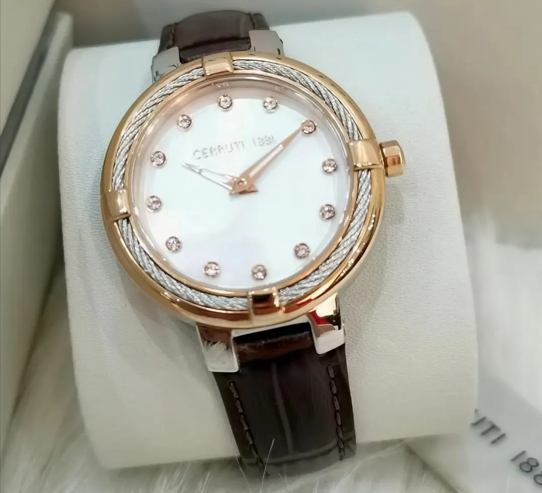 Cerruti 1881 نسائيه