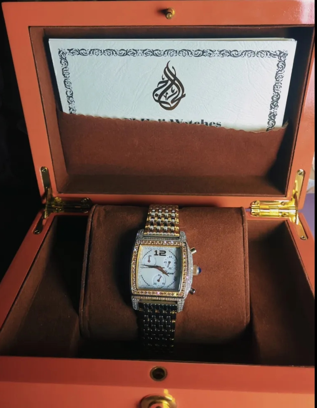 ساعة الماس فخمة