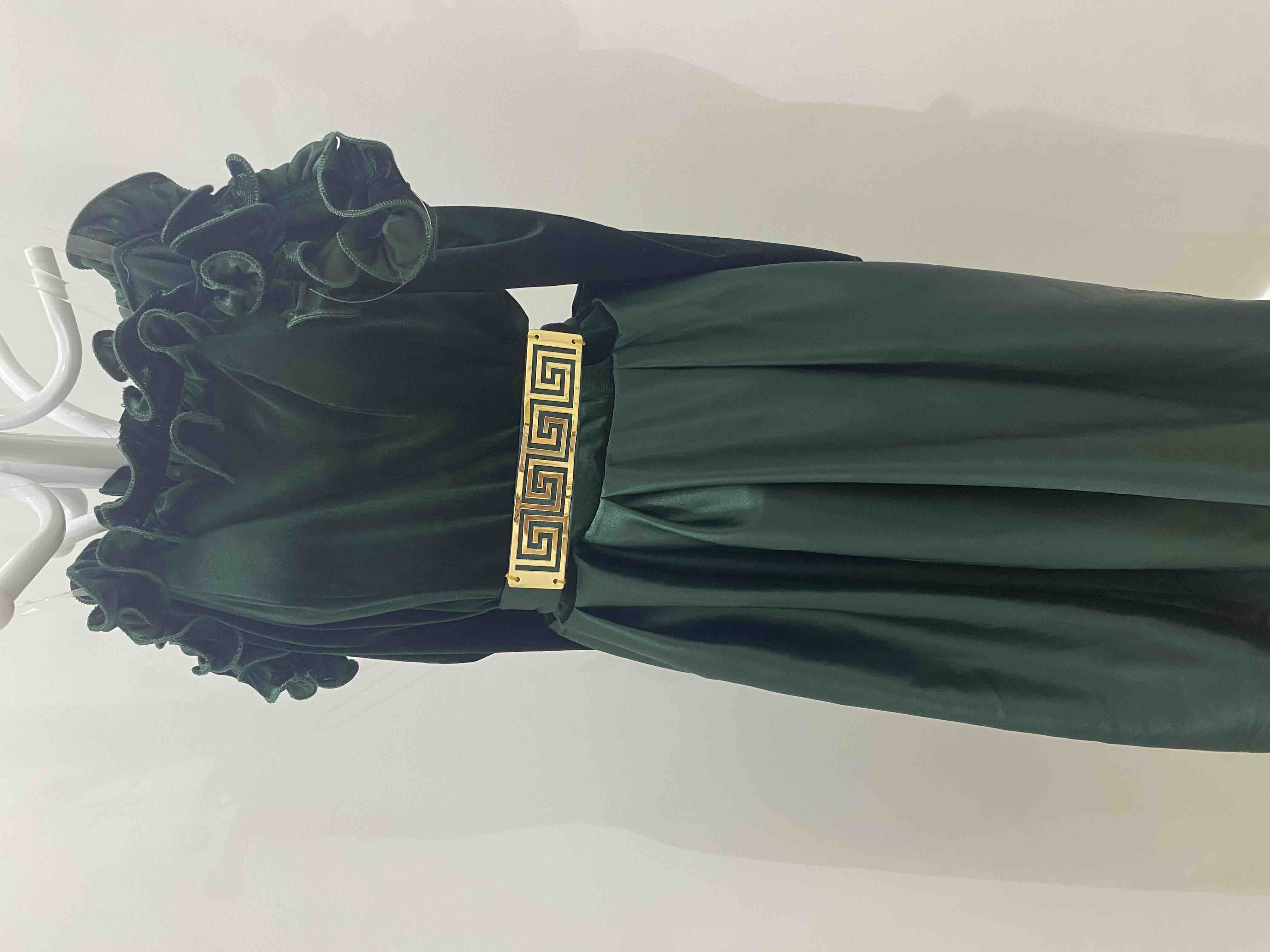 فستان للسن المحير