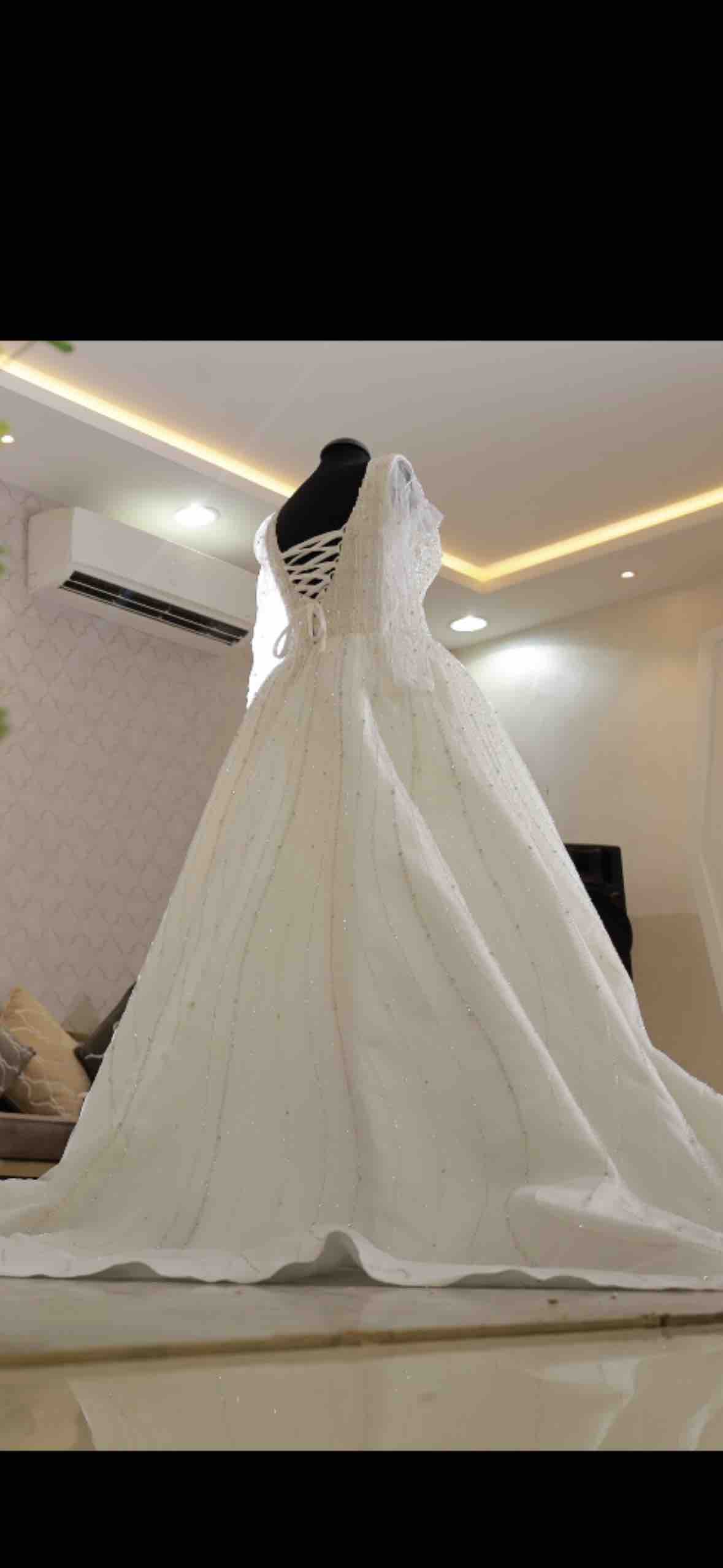 فستان عروس انييق جدا