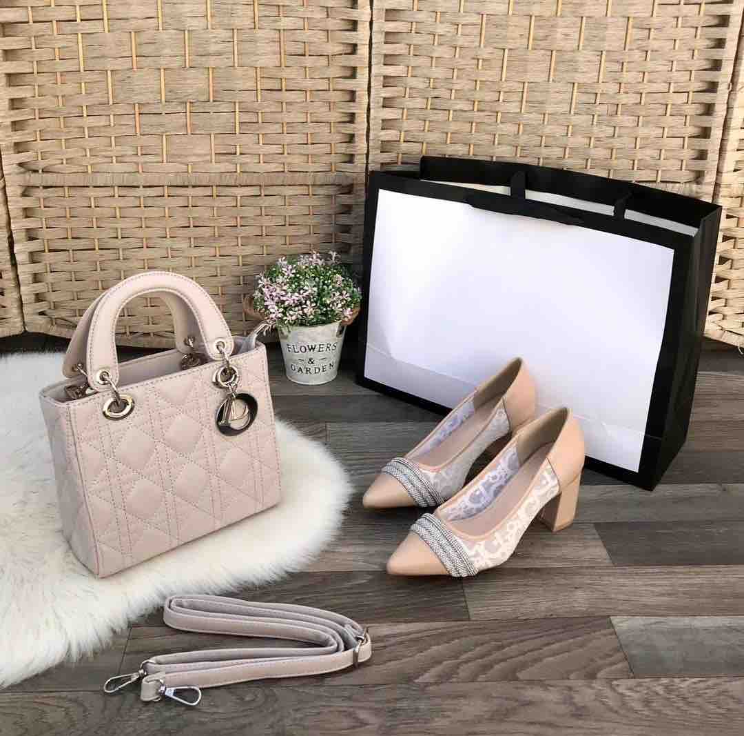 شنطه نسائيه ديور