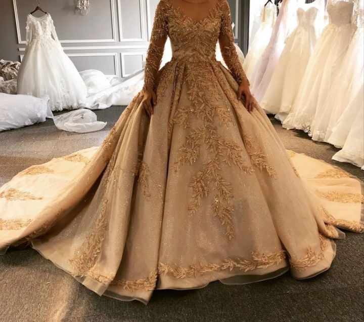 فستان اعراس