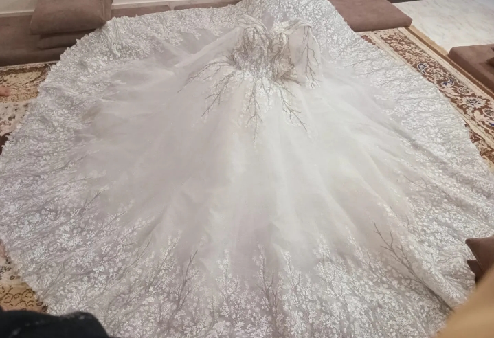 فستان عرس استعمال قليل