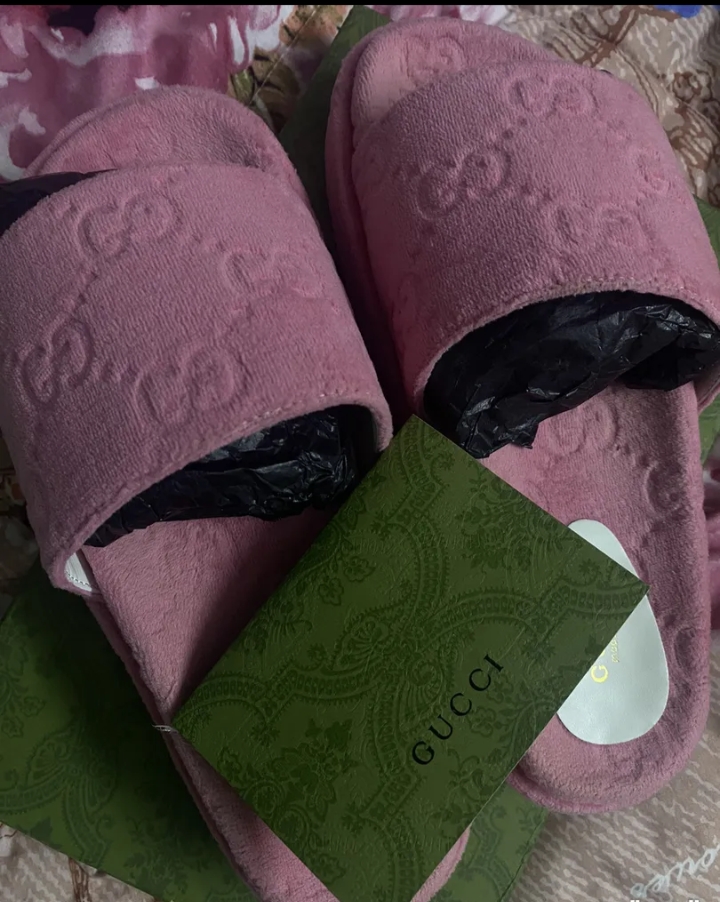 شوز جديد بكامل ملاحقته