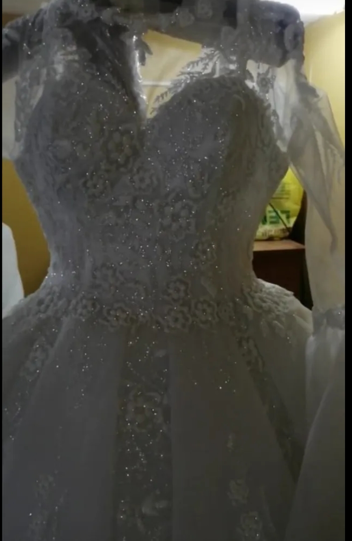 فستان فرح شبه جديد