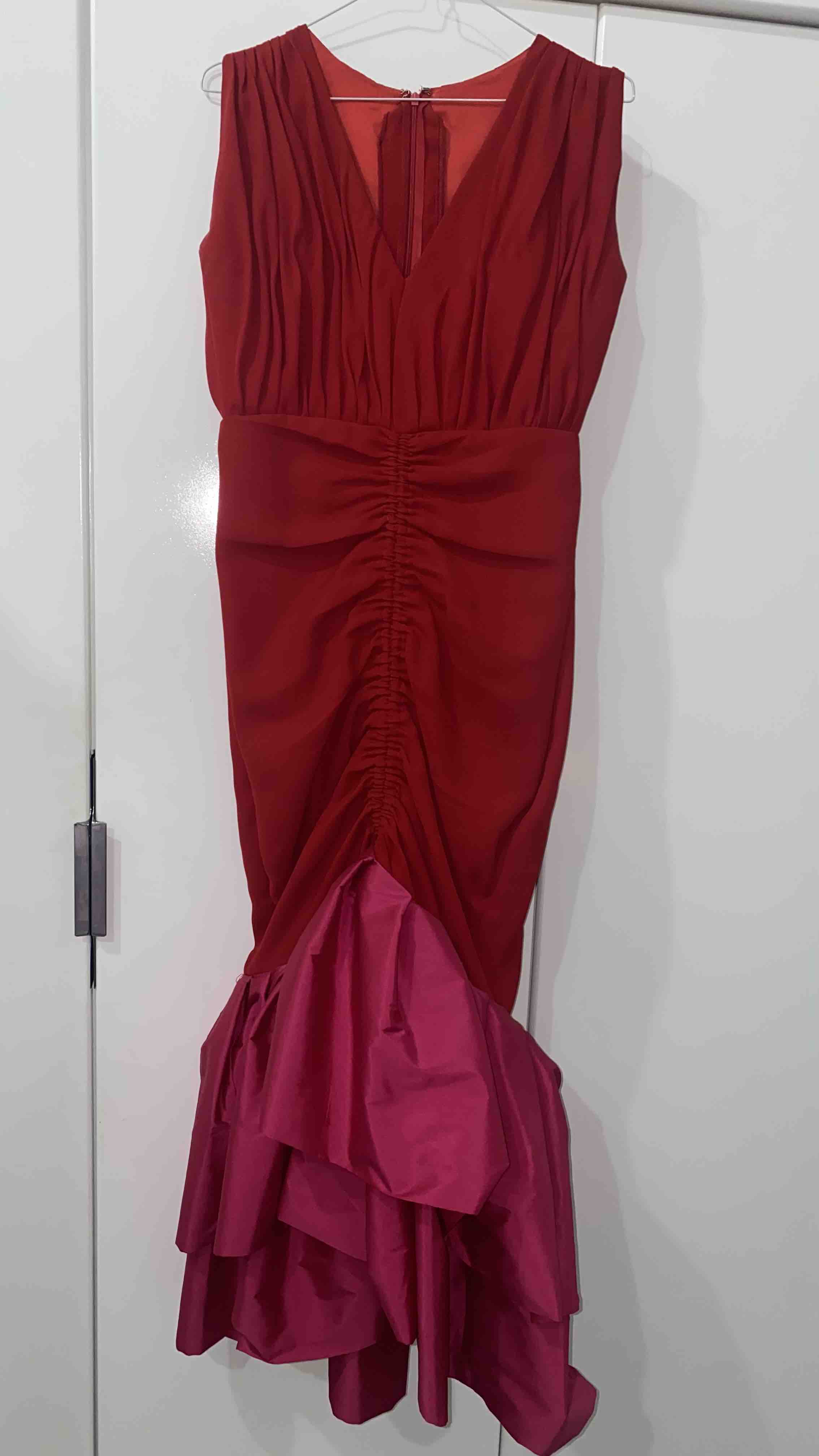 نفنوف قصير ضيق ظ