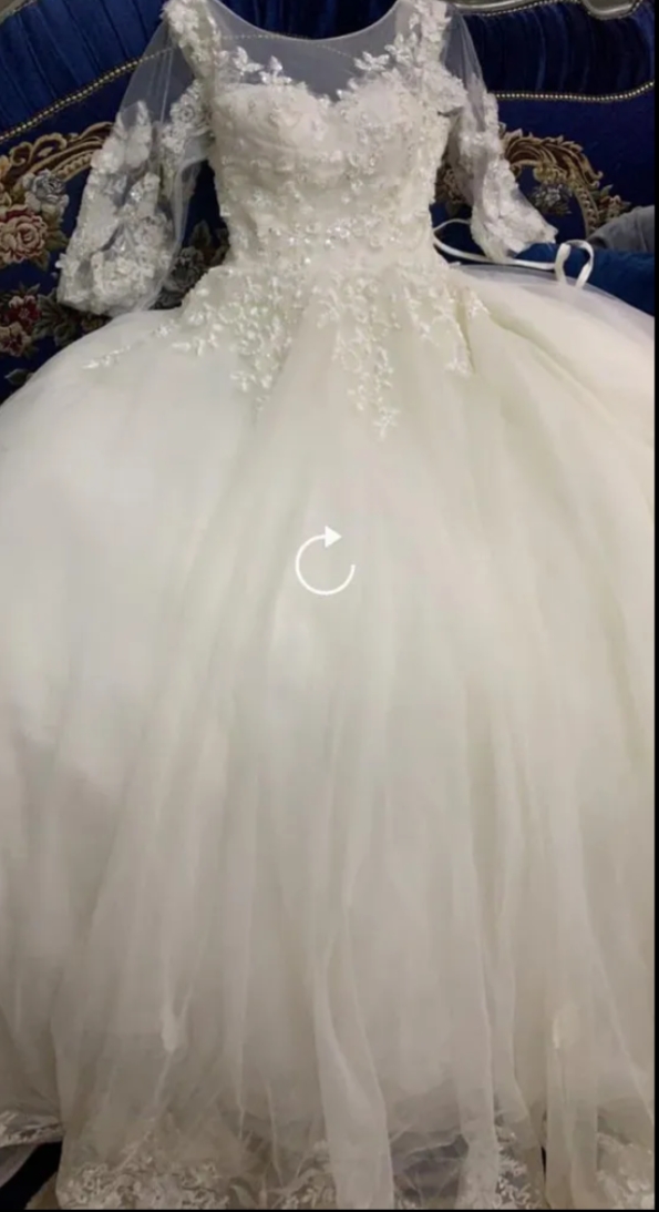 للبيع فستان زفااف