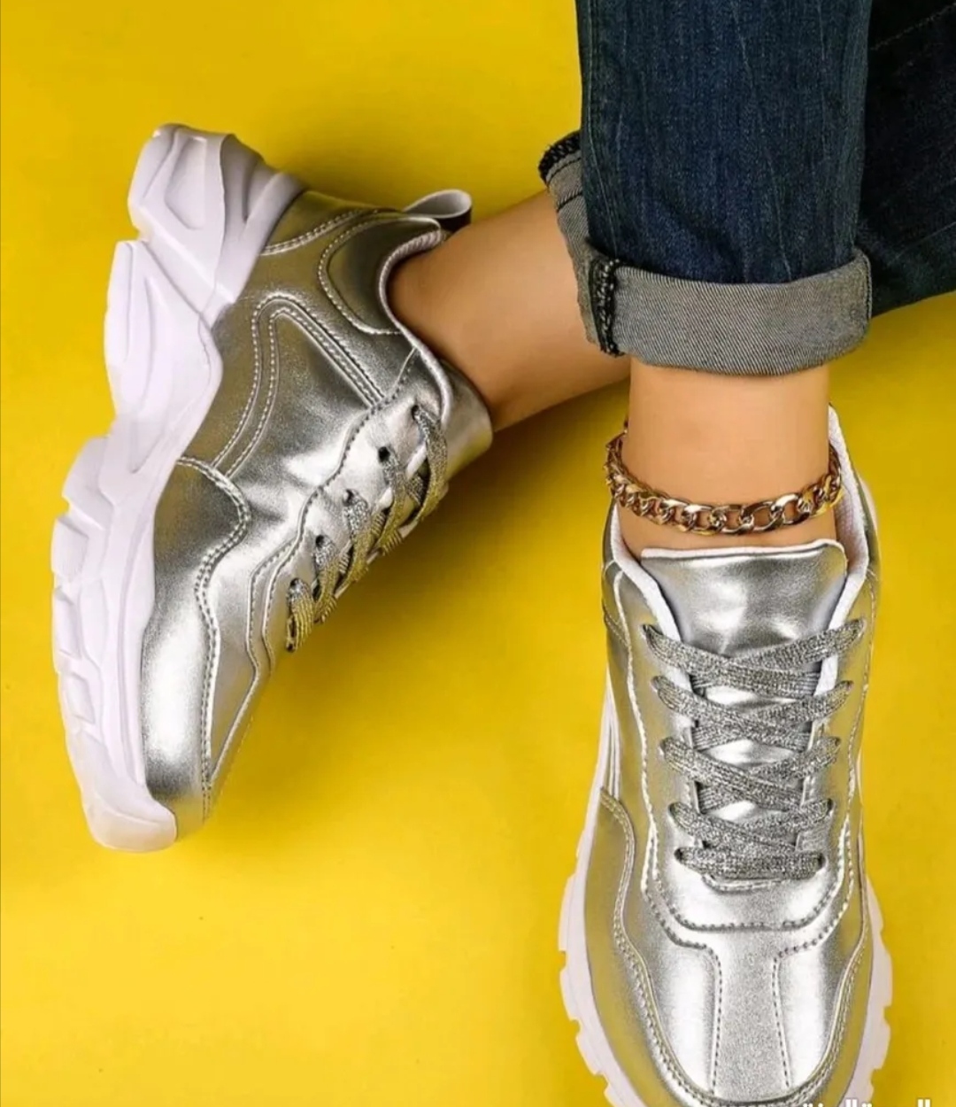 حذاء مريح من شركة shein